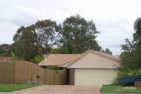 37 Cadogan St, Carindale, QLD 4152