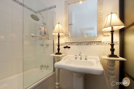 Property photo of 15/838-842 Hay Street Perth WA 6000