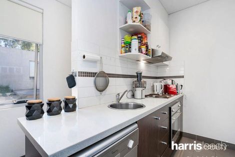 Property photo of 8/210-220 Normanby Road Notting Hill VIC 3168