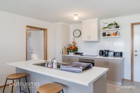 Property photo of 10/15 Horsham Road Oakdowns TAS 7019