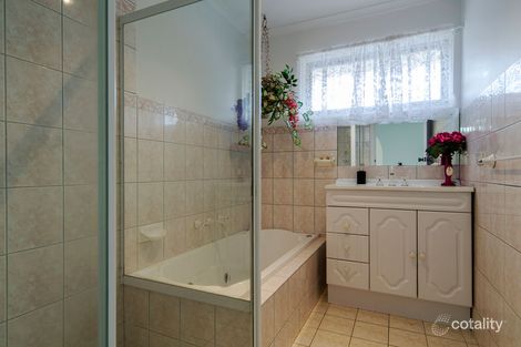 Property photo of 12 Karalee Grove Reynella SA 5161