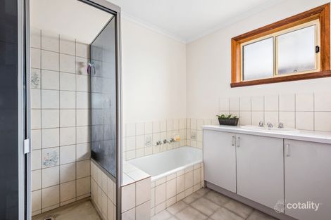 Property photo of 1/19 Hazelwood Crescent Leopold VIC 3224