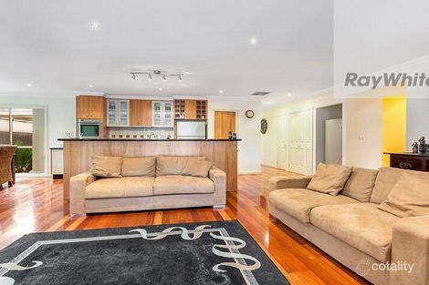 Property photo of 23 Howe Court Bundoora VIC 3083