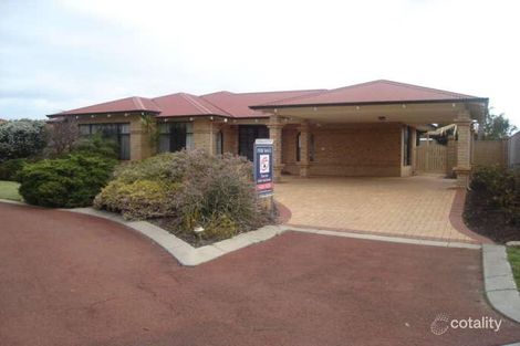 17 Bacich Mews, Lake Coogee, WA 6166