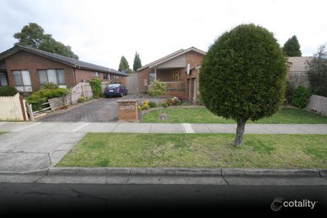 10 Severn Cres, Rowville, VIC 3178