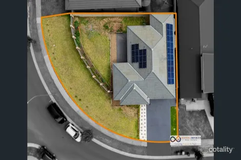 Property photo of 61 Kidd Circuit Goulburn NSW 2580