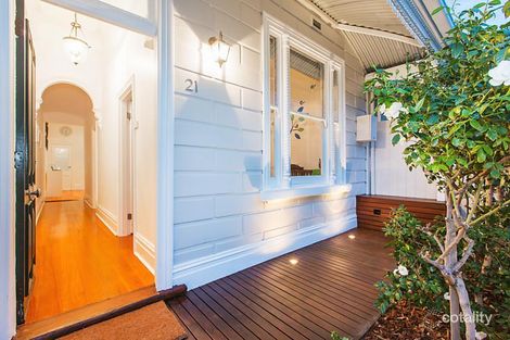 Property photo of 21 Young Street Albert Park VIC 3206
