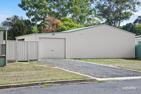Property photo of 44 Surrey Street Linton VIC 3360