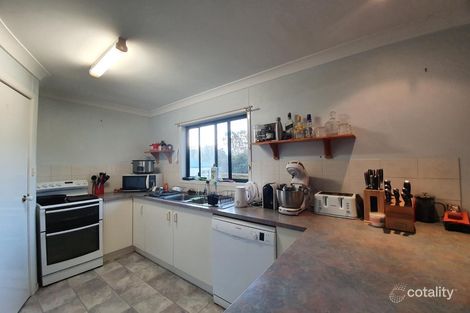Property photo of 20 Duke Street Gundy NSW 2337