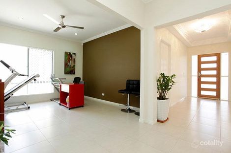 Property photo of 10 Davidshone Close Doolandella QLD 4077