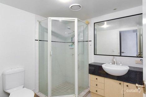 Property photo of 17/108 Sydney Street New Farm QLD 4005