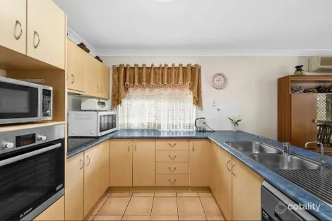 Property photo of 13 Laar Crescent Boondall QLD 4034