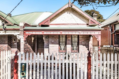 35 Charlecot St, Dulwich Hill, NSW 2203