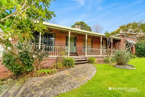 3 Rheanva St, Berwick, VIC 3806