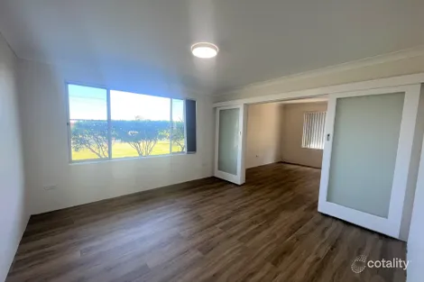 Property photo of 15 Marks Road Gorokan NSW 2263