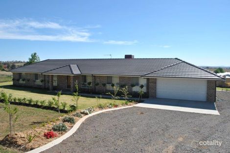 7 Barakula Dr, Moore Creek, NSW 2340