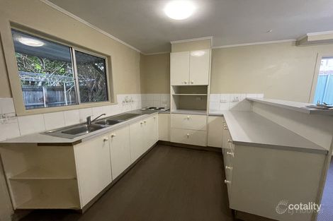 Property photo of 8/34 Labrador Street Labrador QLD 4215