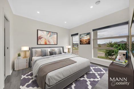 Property photo of 40 Brossard Road Mickleham VIC 3064