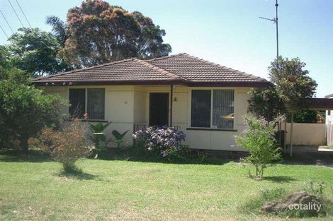 16 Bradman Ave, Warilla, NSW 2528