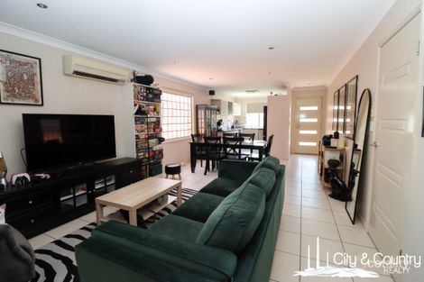 Property photo of 2/195 Miles Street Winston QLD 4825