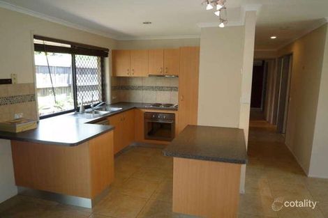 Property photo of 2/4 Ruth Anne Close Labrador QLD 4215