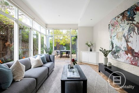 Property photo of 34 Mt Pleasant Grove Armadale VIC 3143