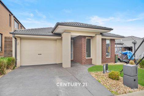 Property photo of 17 Anvil Way Clyde North VIC 3978