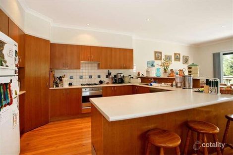Property photo of 9 Crowe Court Eltham VIC 3095