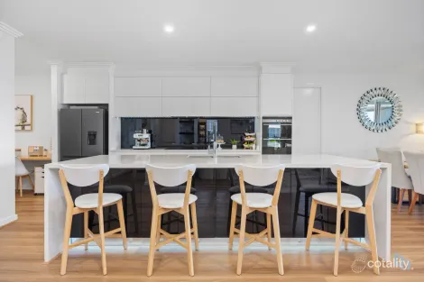Property photo of 24 Beluga Drive Cameron Park NSW 2285