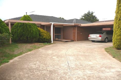 102 Parramatta Rd, Werribee, VIC 3030