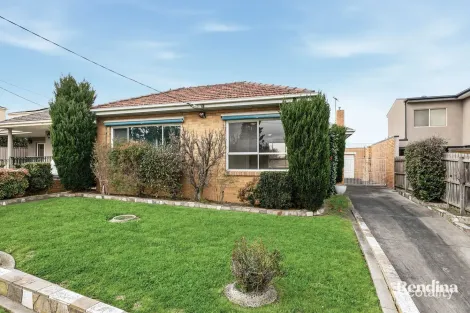 16 Reynolds Pde, Pascoe Vale South, VIC 3044