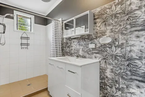 Property photo of 17 Amaroo Avenue Mount Colah NSW 2079