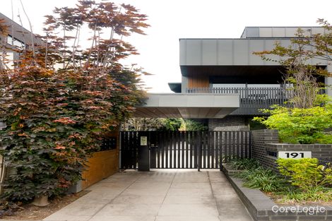 Property photo of 191 Barkers Road Kew VIC 3101