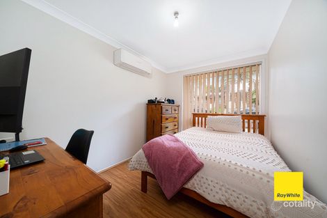 Property photo of 5 Raht Place Doonside NSW 2767