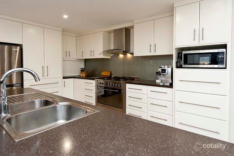 Property photo of 24 Holywell Street Middle Swan WA 6056