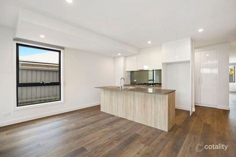 Property photo of 8A Kardinian Avenue Cheltenham VIC 3192