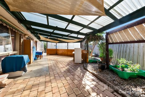 Property photo of 10 Penfold Place Albanvale VIC 3021