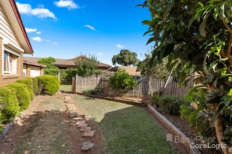 Property photo of 10 Penfold Place Albanvale VIC 3021