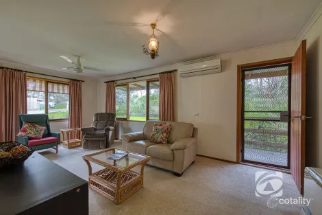 Property photo of 13 Flett Street Bunyip VIC 3815