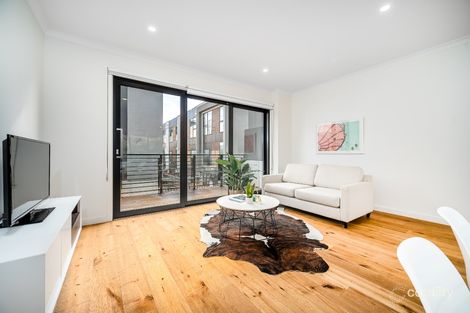 Property photo of 143 Boundary Street Port Melbourne VIC 3207