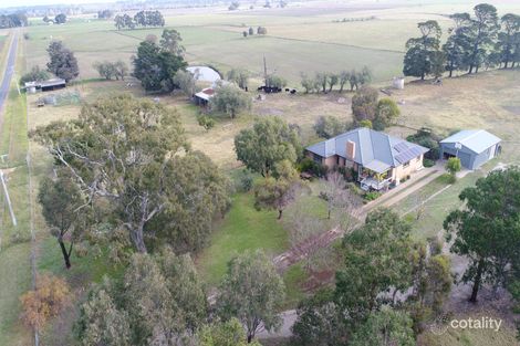 26 Llowalong Estate Rd, Llowalong, VIC 3862