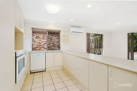 Property photo of 14 Bowerbird Place Calamvale QLD 4116