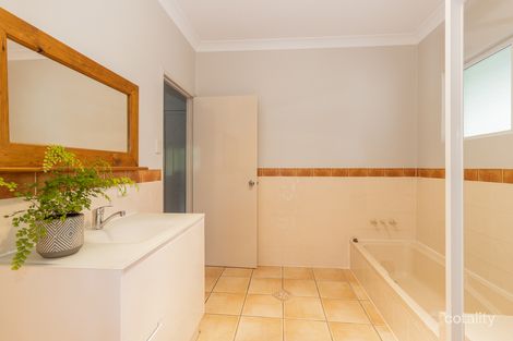 Property photo of 27 Dreamtime Avenue Burrum Heads QLD 4659