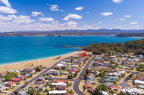 Property photo of 13 Belbowrie Parade Maloneys Beach NSW 2536