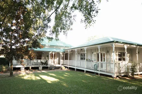 5 Wolfenden Rd, Calavos, QLD 4670