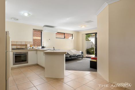 Property photo of 11/4 Bristol Street Warnbro WA 6169