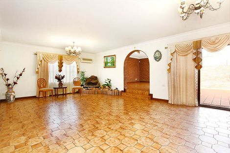 Property photo of 13 Mimosa Road Bossley Park NSW 2176