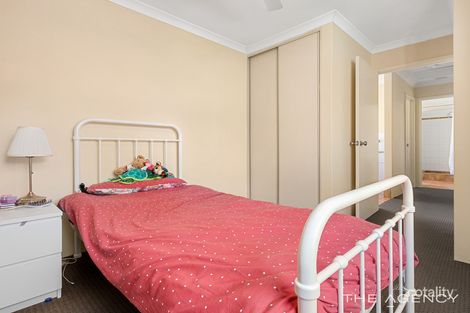 Property photo of 11/4 Bristol Street Warnbro WA 6169