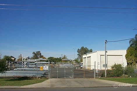 115-117 Poole St, Welshpool, WA 6106