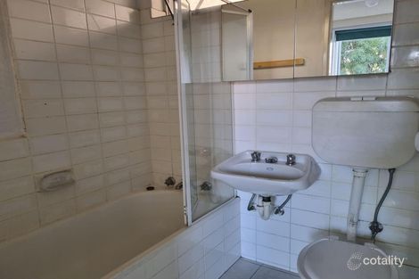Property photo of 4/50 Carlisle Street St Kilda VIC 3182
